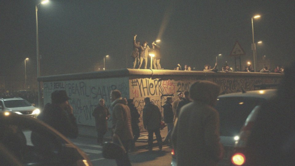 Kiedy Mur Berliński upadł?