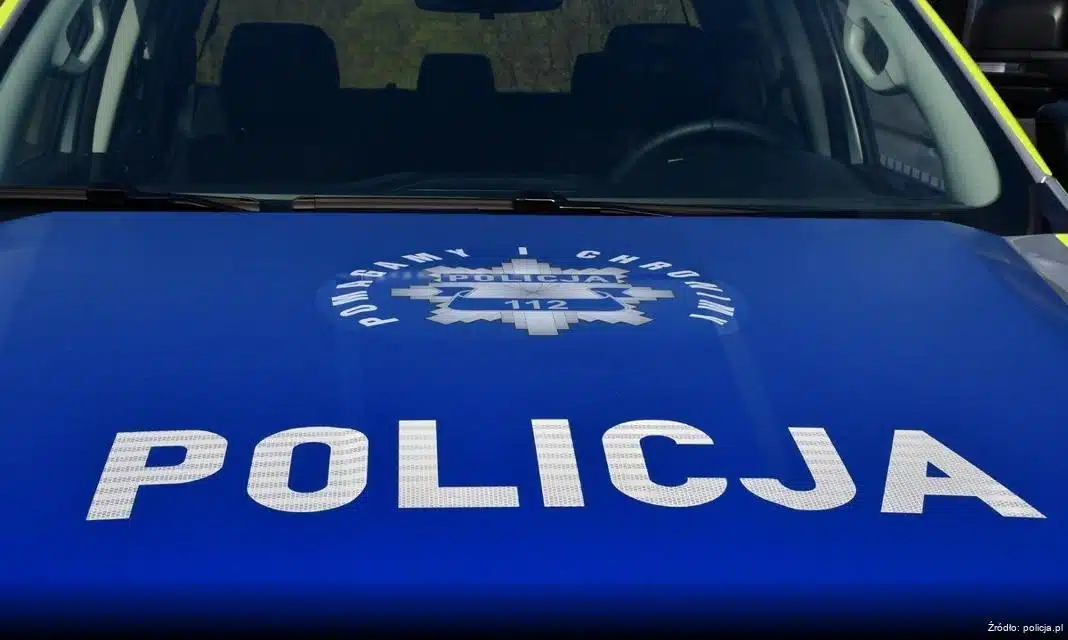 Pomoc dla bezdomnego mężczyzny w Grotnikach – szybka interwencja policji